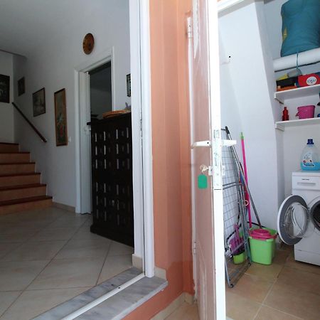 Laconian Collection Mavrovouni Beach House Gythio Exterior foto