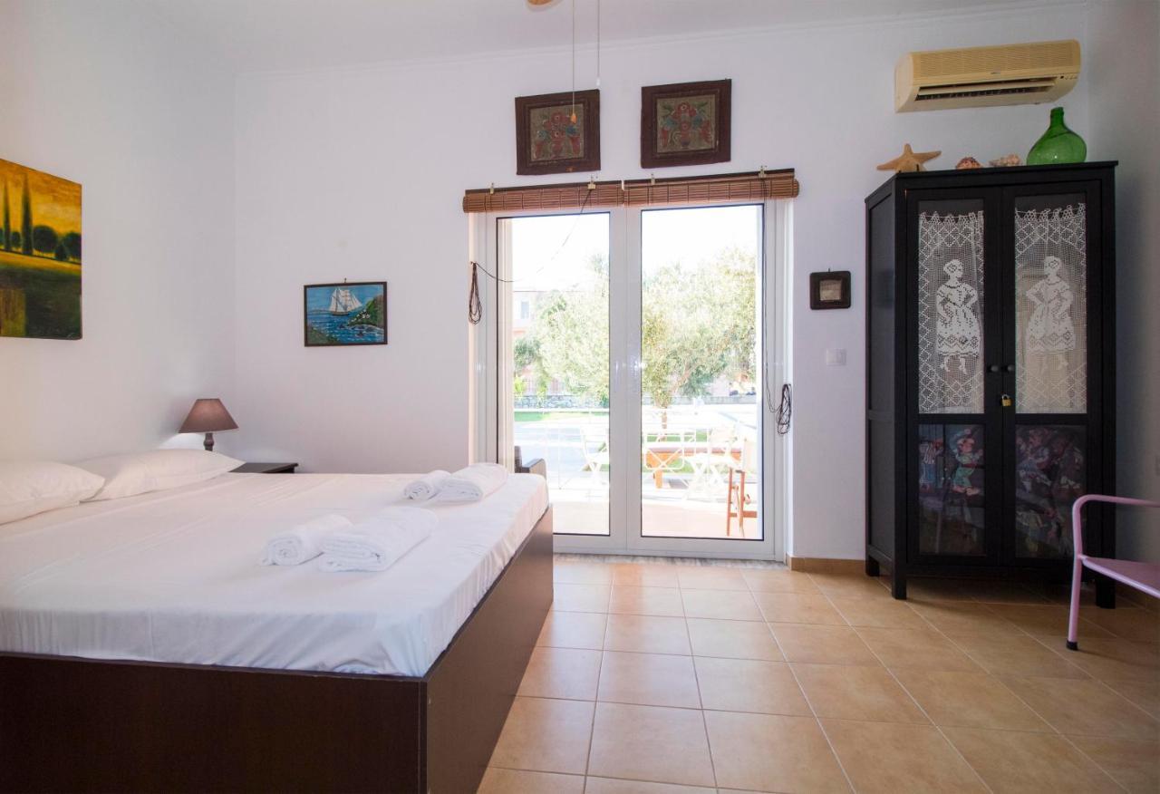 Laconian Collection Mavrovouni Beach House Gythio Exterior foto