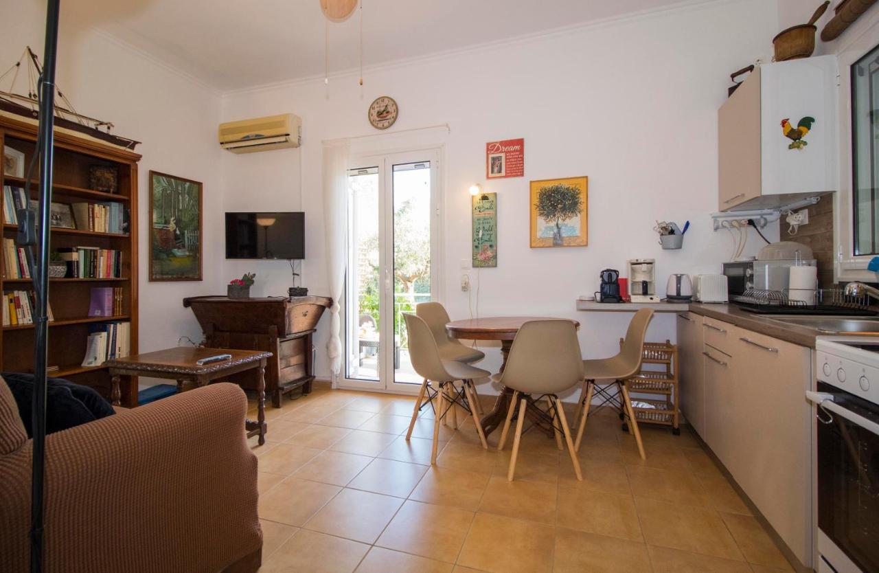 Laconian Collection Mavrovouni Beach House Gythio Exterior foto