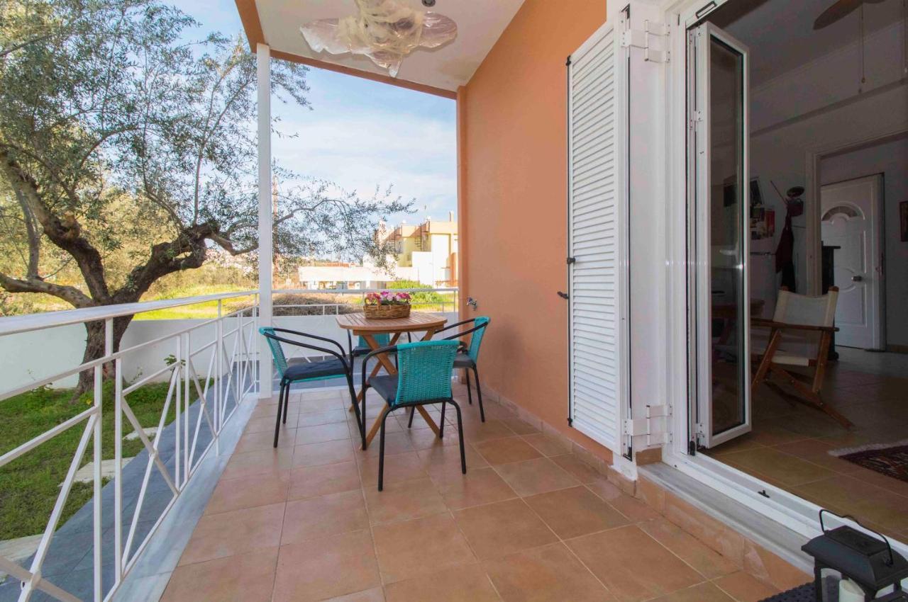 Laconian Collection Mavrovouni Beach House Gythio Exterior foto